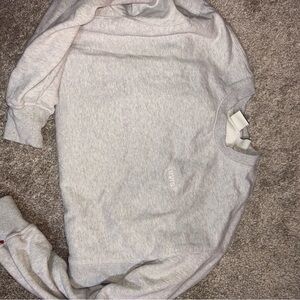 Levi's Gray Sweatshirt